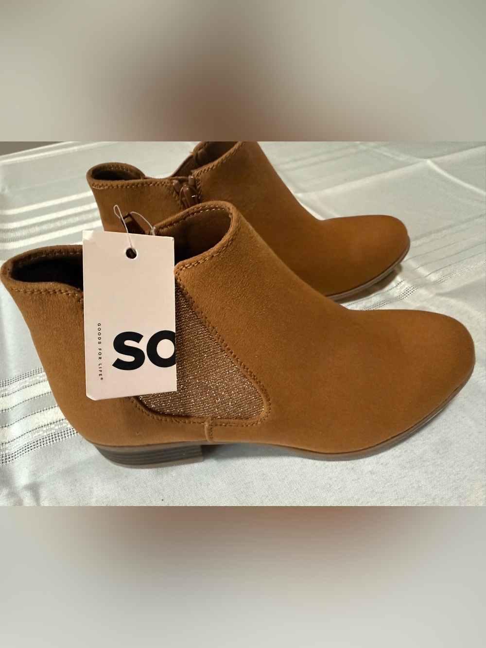 So Goods for Life Tan Cognac Suede Ankle Booties Side Zip Cutout NWT